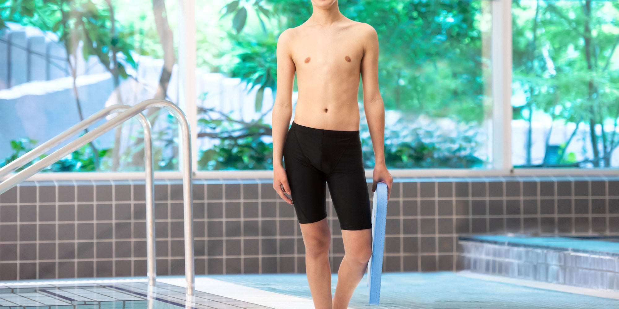 学校のプール授業でおすすめのボーイズスクール水着とは?小学生から中学生まで使える水着をご紹介